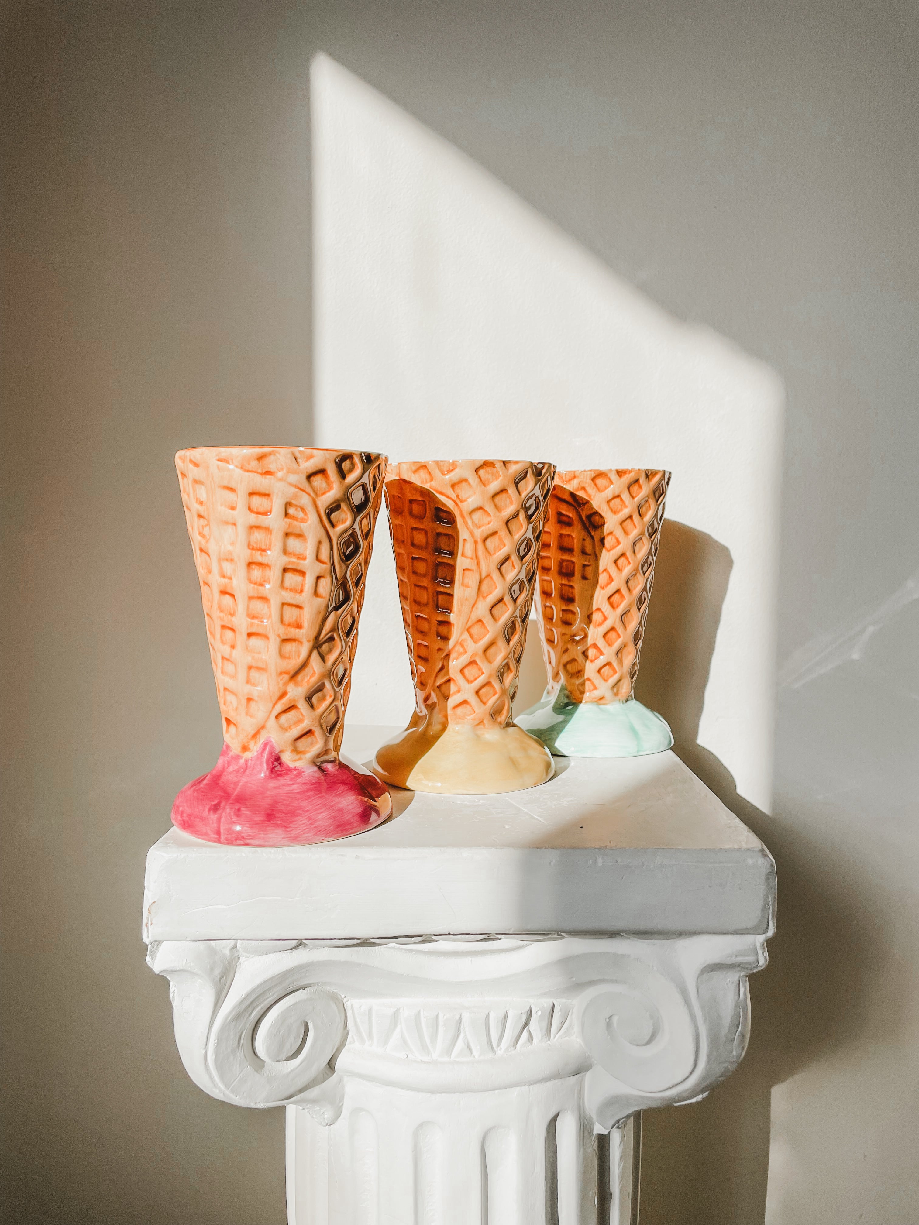 CERAMIC ICE CREAM CONE BOWLS