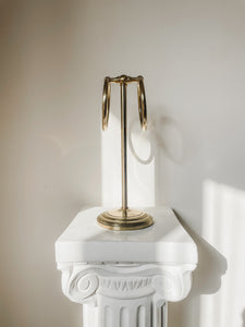 VINTAGE BRASS TOWEL STAND