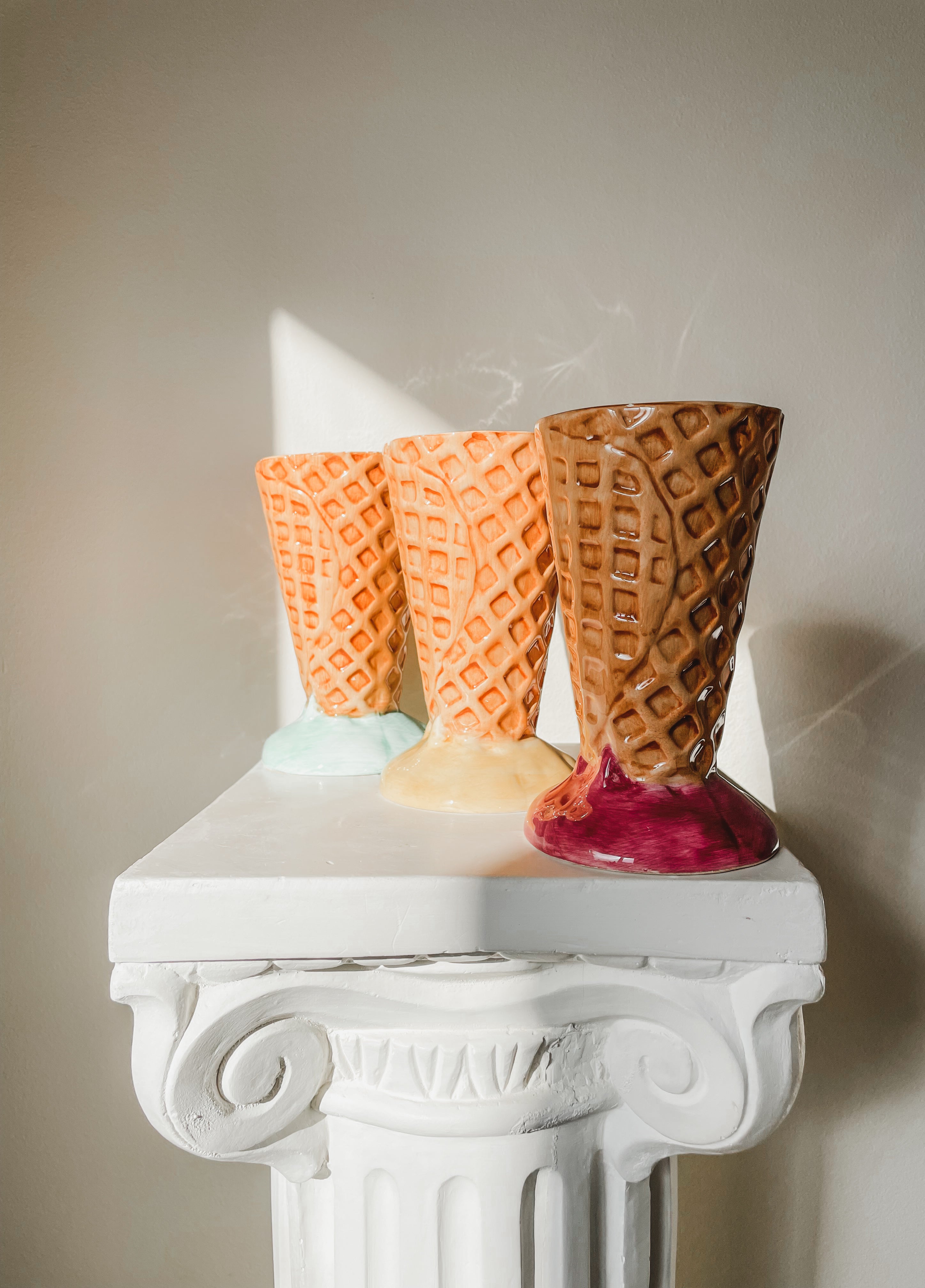 CERAMIC ICE CREAM CONE BOWLS