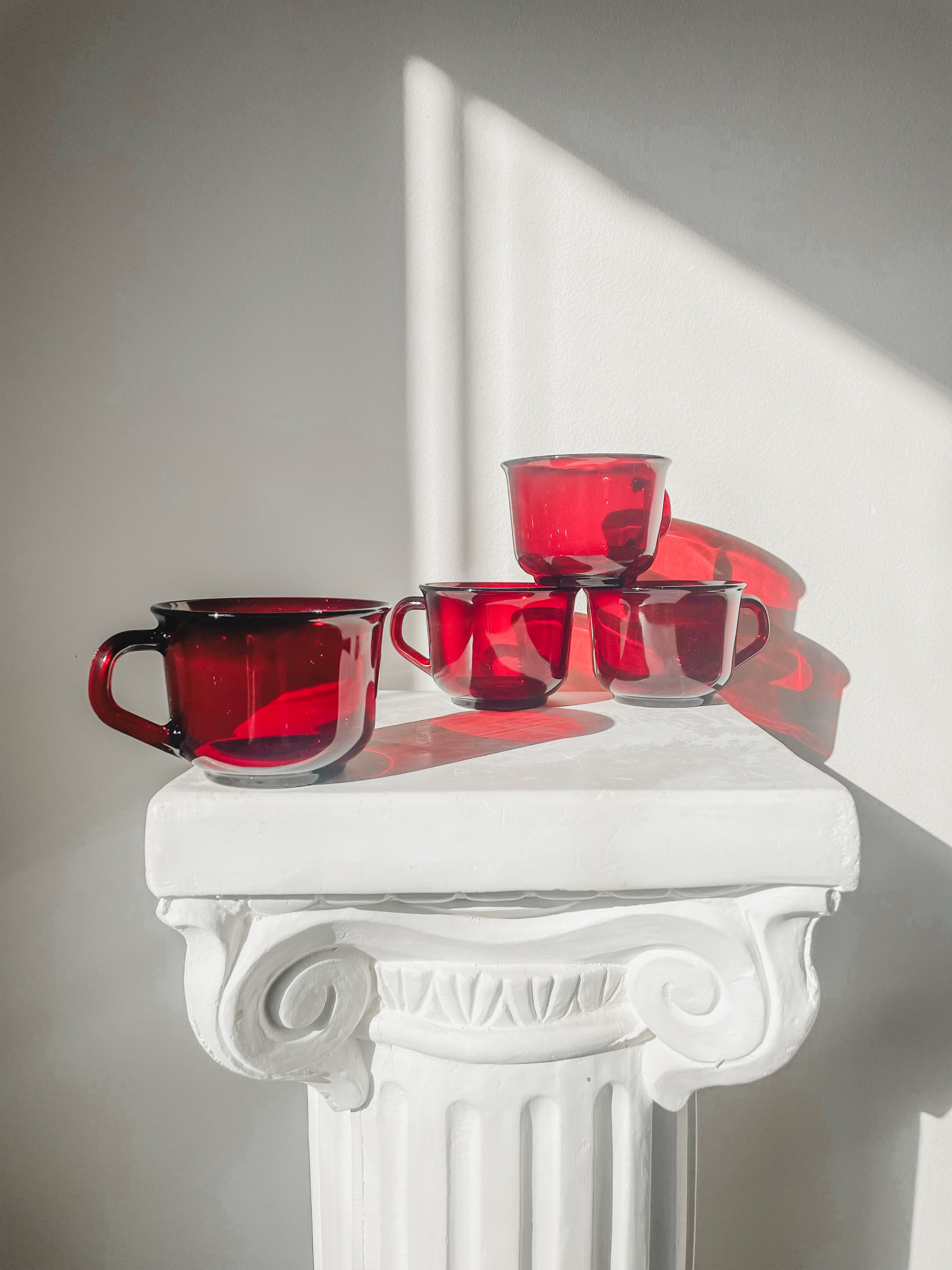 ARCOROC ‘RUBY RED’ MUGS