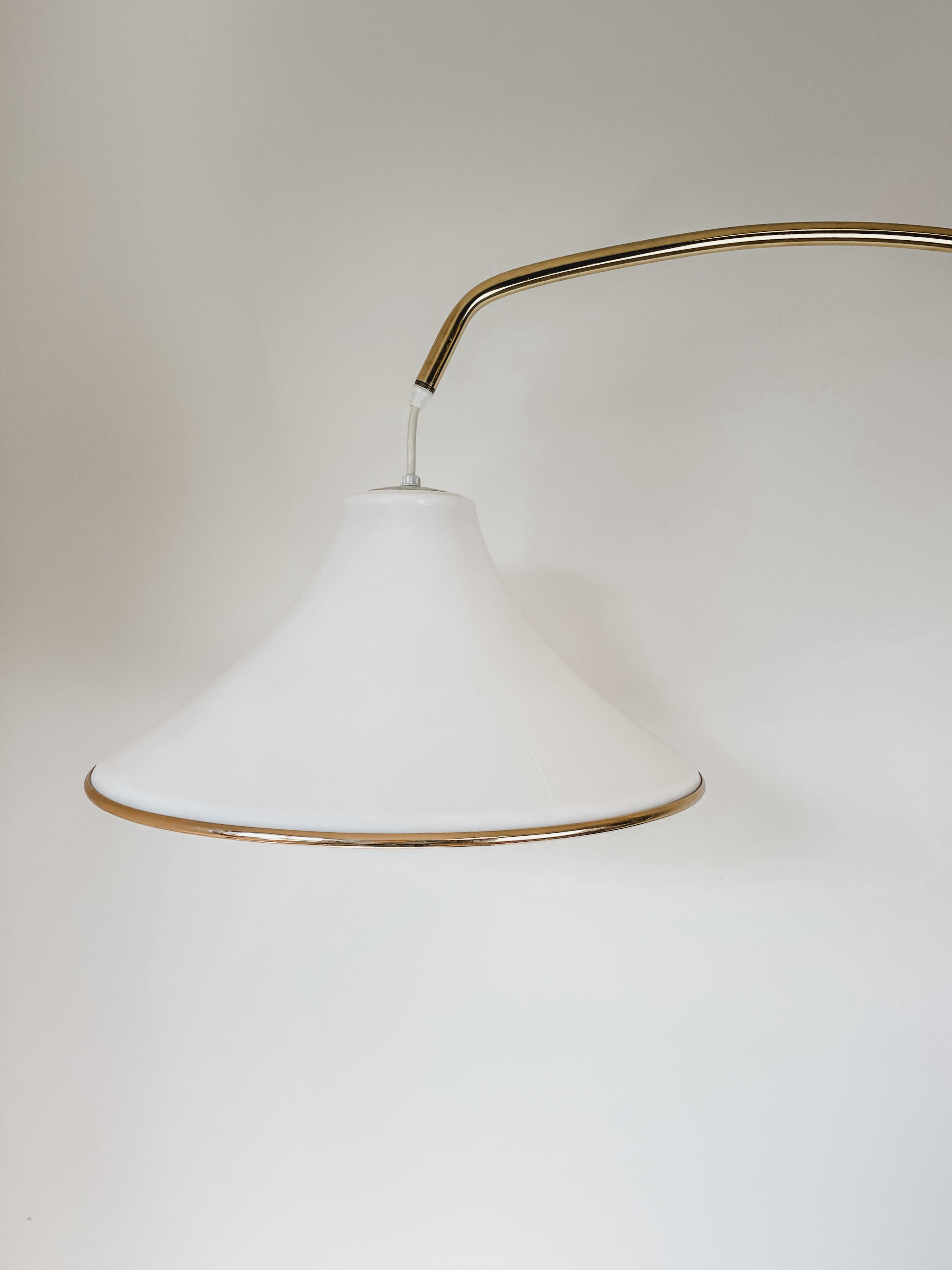 MID CENTURY ARC FLOOR LAMP