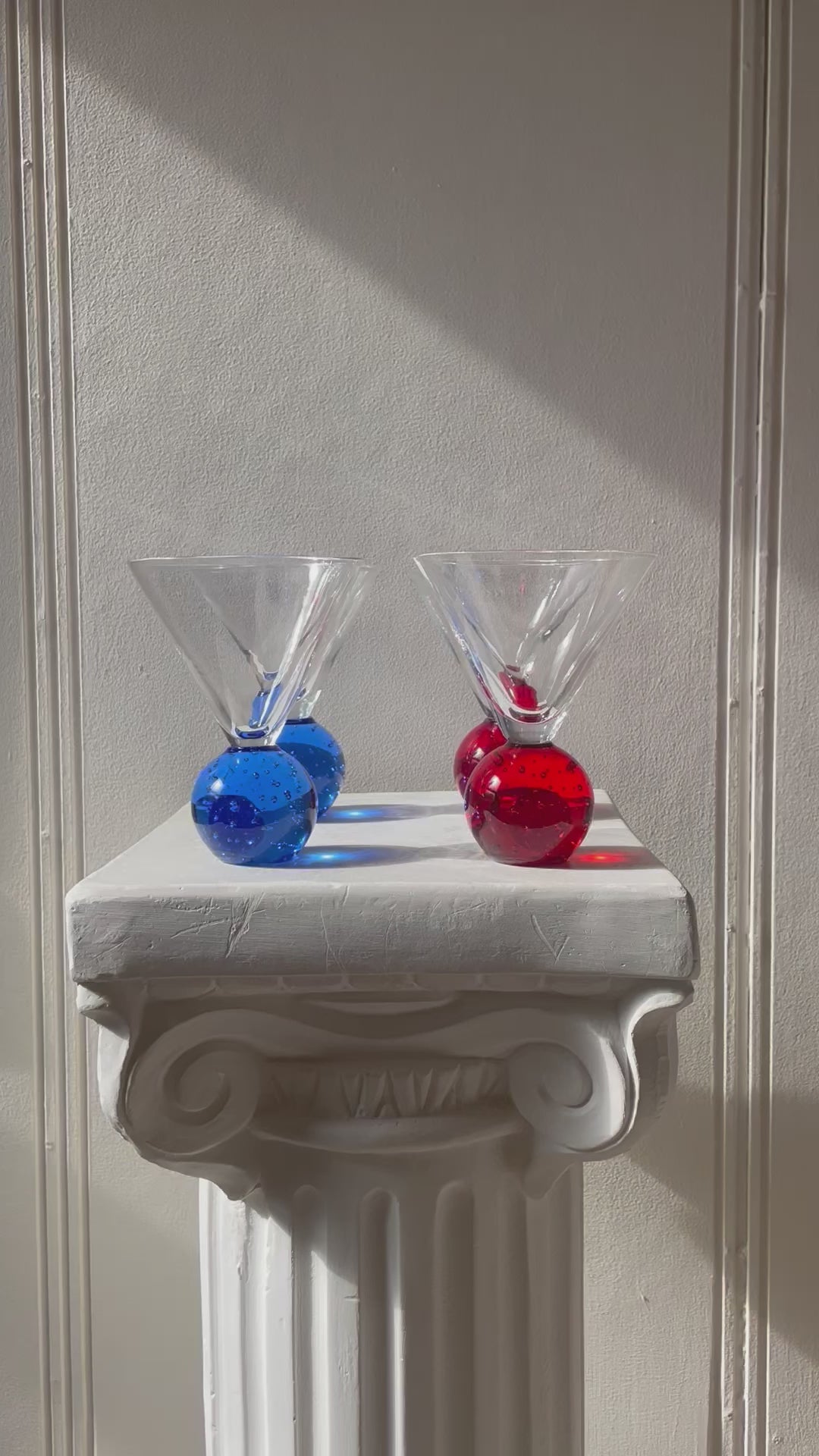 BUBBLE BALL COCKTAIL GLASSES